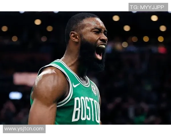 杰伦布朗的崛起之路：从新秀到NBA明星的奋斗历程与成就解析